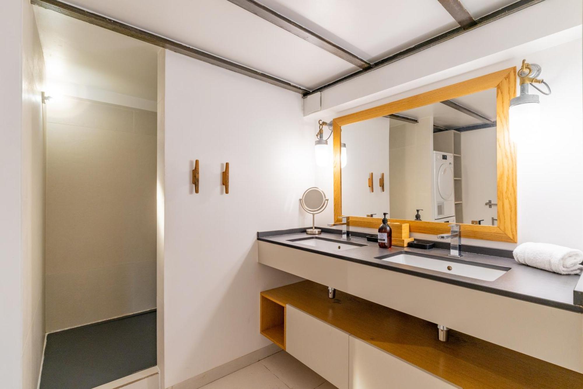 L'Arsenal - Tres Bel Appartement Sur Le Vieux-Port Marseille Luaran gambar
